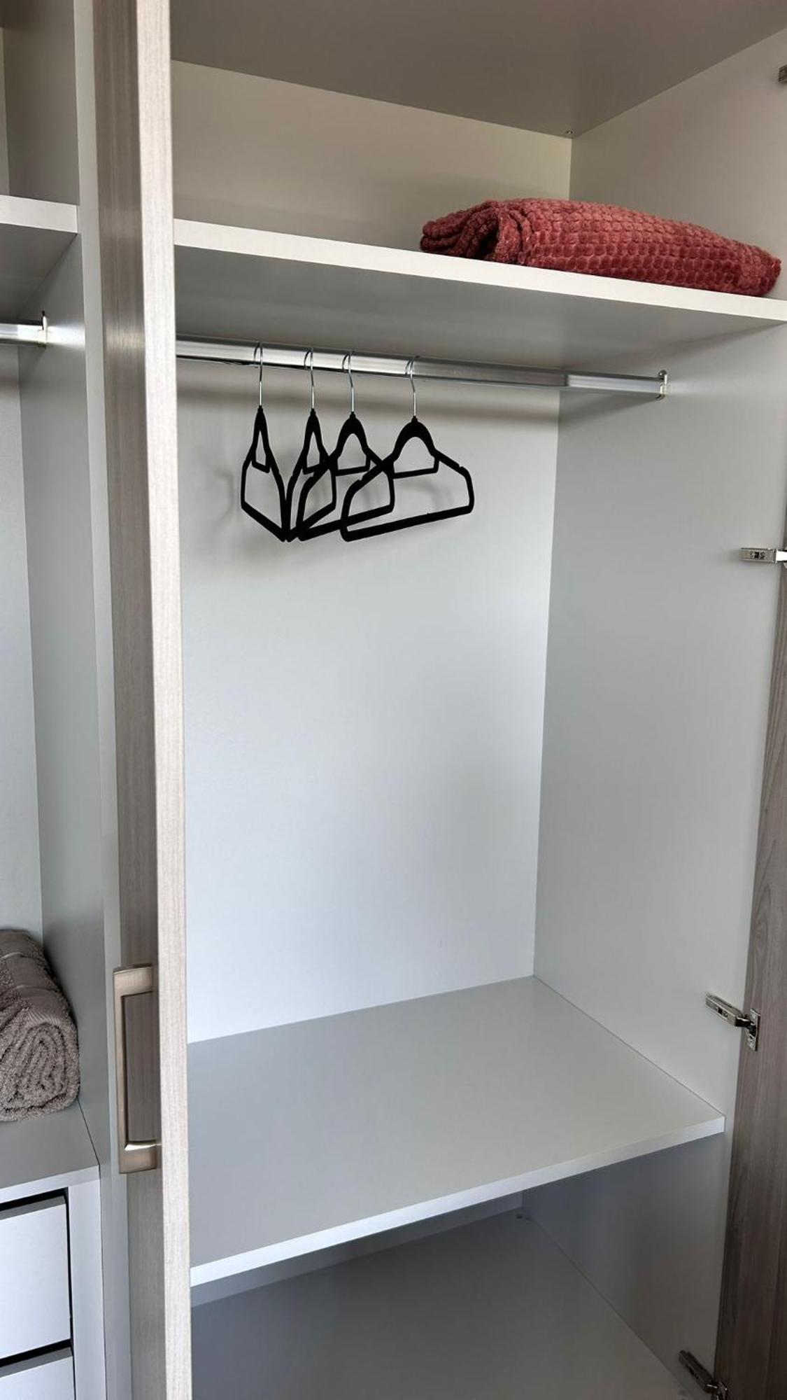 Summit Stay Apartment Bucarest Extérieur photo